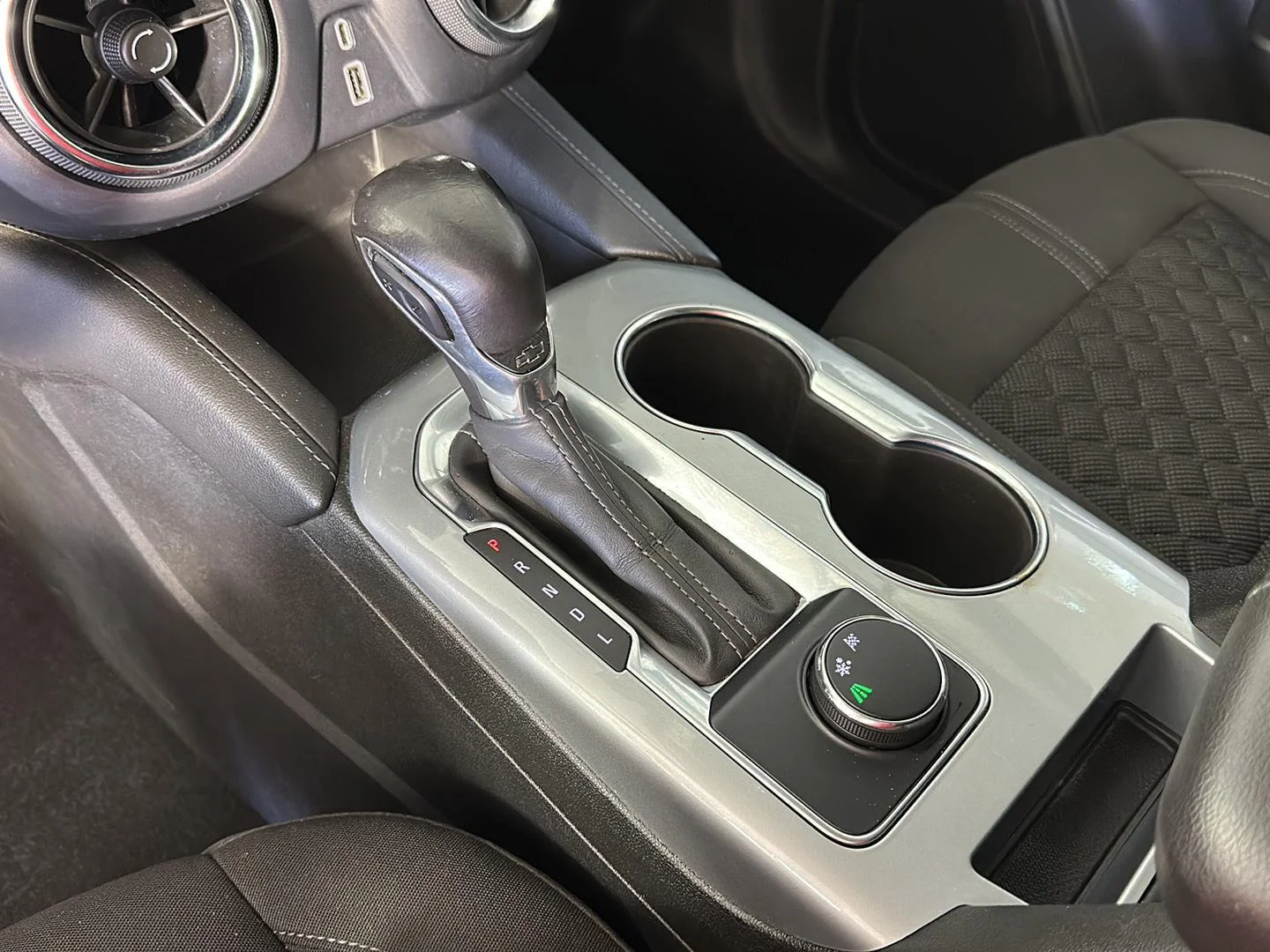 Used 2020 Graphite Metallic Chevrolet LT image 23