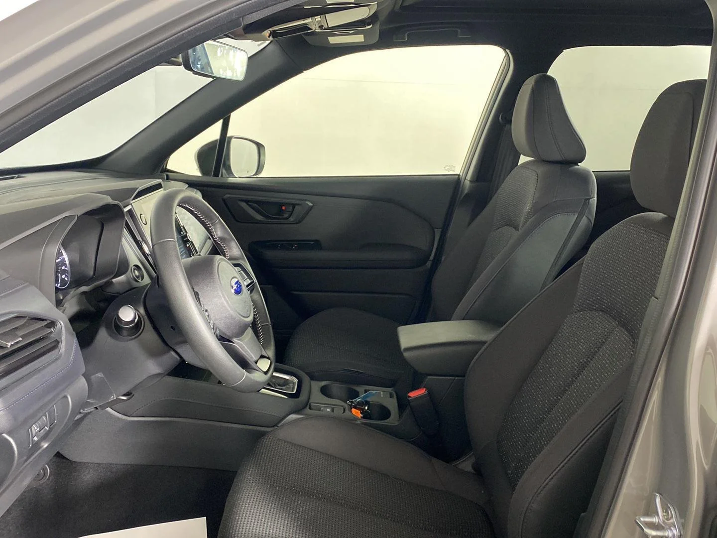 Used 2025 River Rock Pearl Subaru Premium image 14