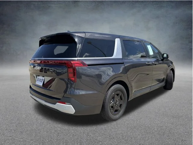 Used 2025 Gray Kia LXS image 19