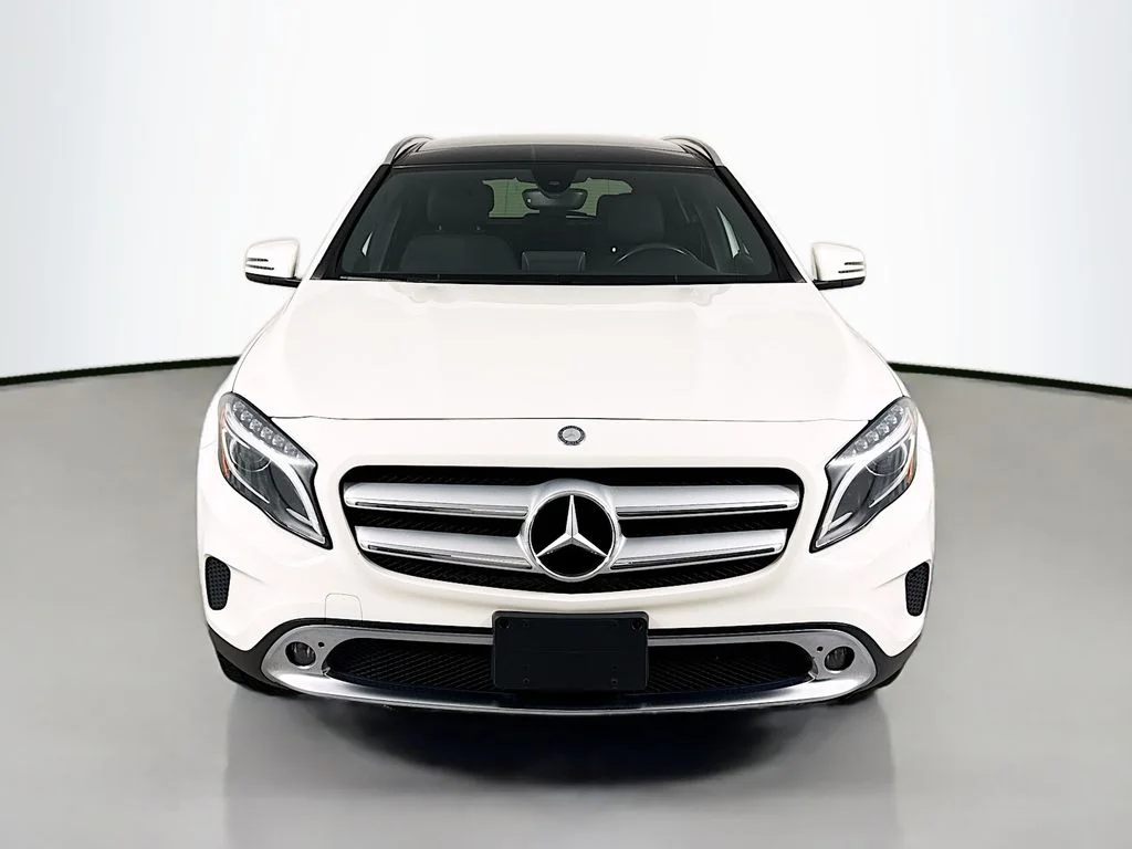 Used 2016 Cirrus White Mercedes-Benz GLA 250 image 6