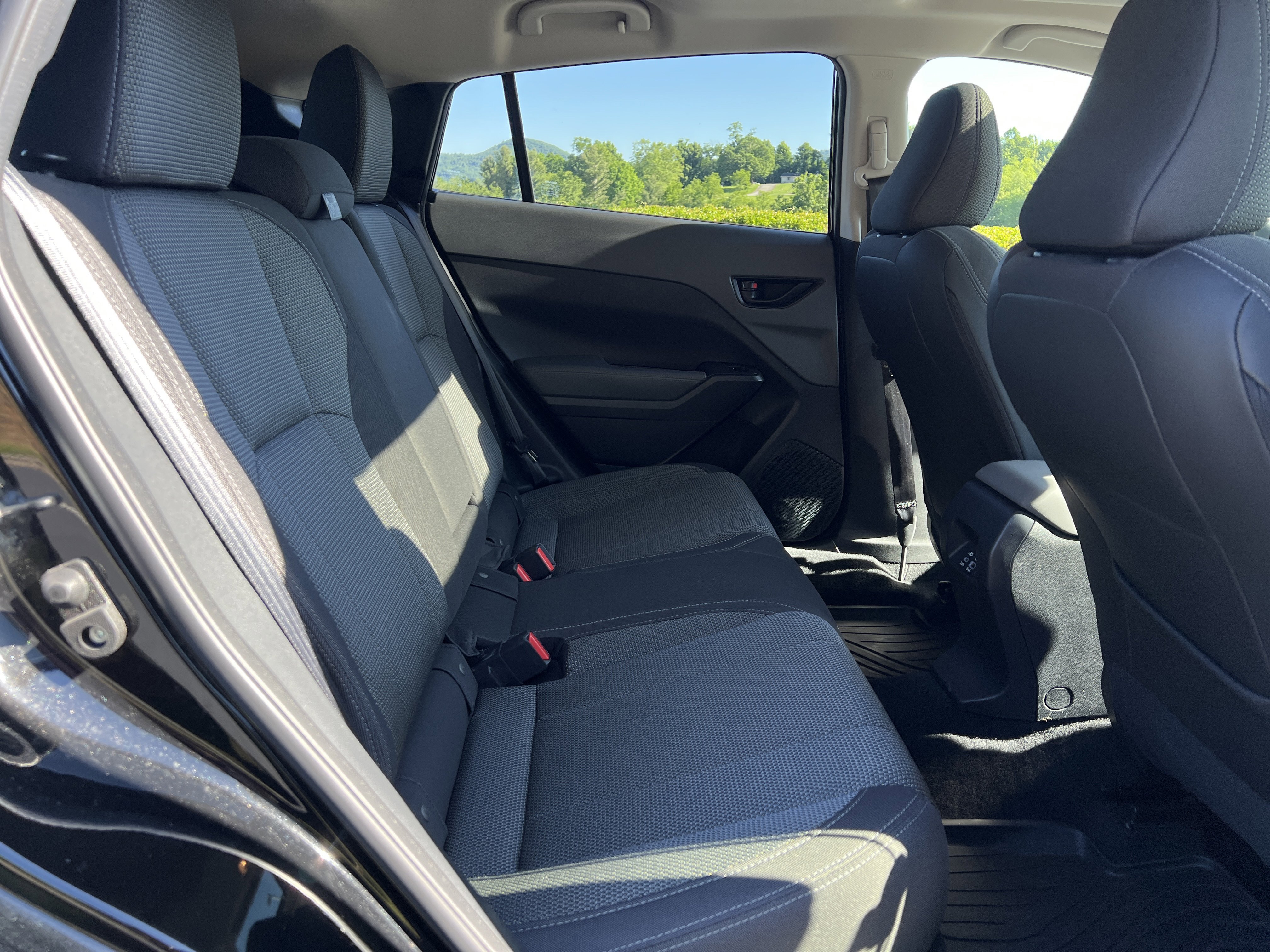 Used 2024 Crystal Black Silica Subaru Premium image 21