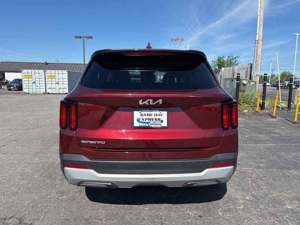 Used 2025 Red Kia LX image 6