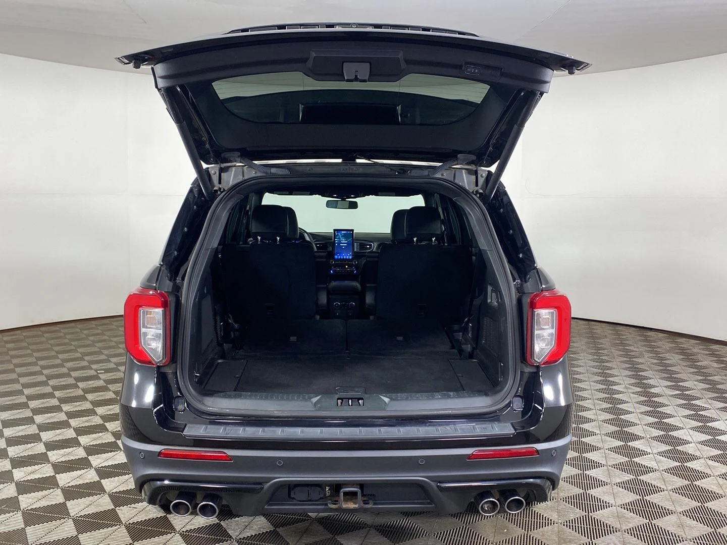 Used 2020 Agate Black Ford ST image 21