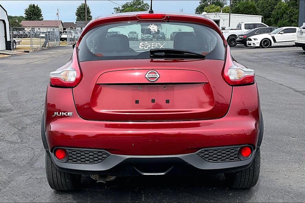 Used 2016 Cayenne Red Nissan S image 8