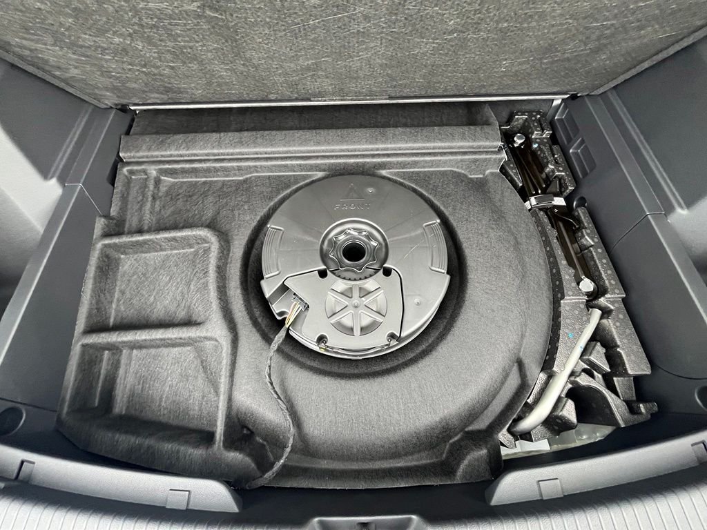 New 2026 Gray Volkswagen 2.0T SEL Premium R-Line image 27