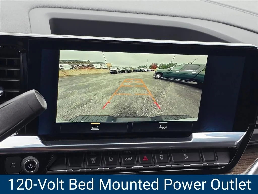 Used 2024 Summit White Chevrolet LT image 24