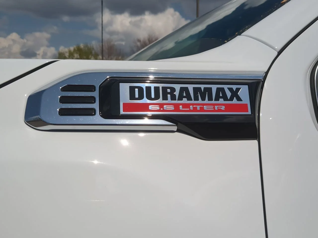 New 2026 Summit White GMC Denali image 33