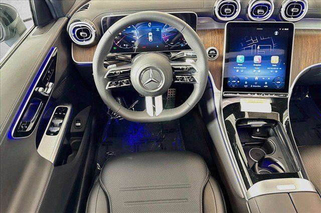 New 2027 Black Mercedes-Benz GLC 300 image 50