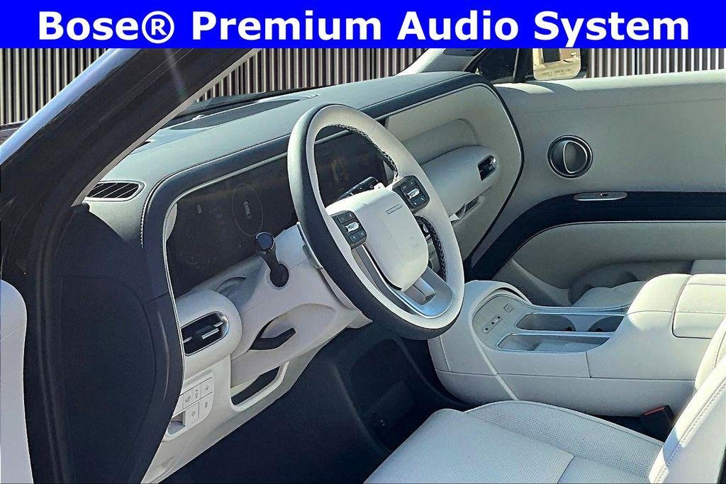New 2026 Abyss Black Pearl Hyundai Calligraphy image 6