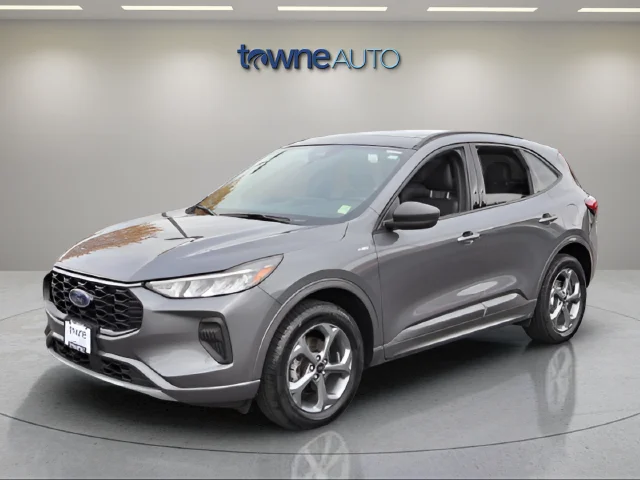 Certified Used 2023 Gray Ford ST-Line image 3