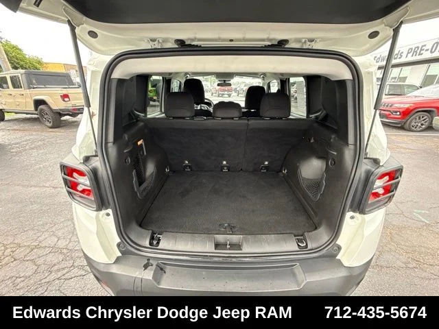 Used 2018 White Jeep Sport image 21