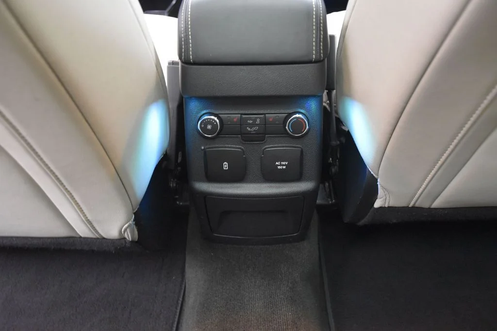 2018 Ford Explorer Platinum - Photo 24