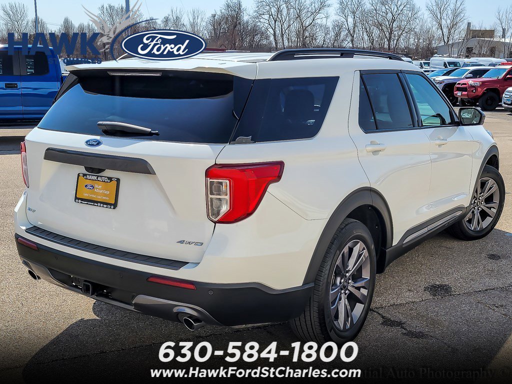 Certified Used 2023 White Metallic Ford XLT image 7