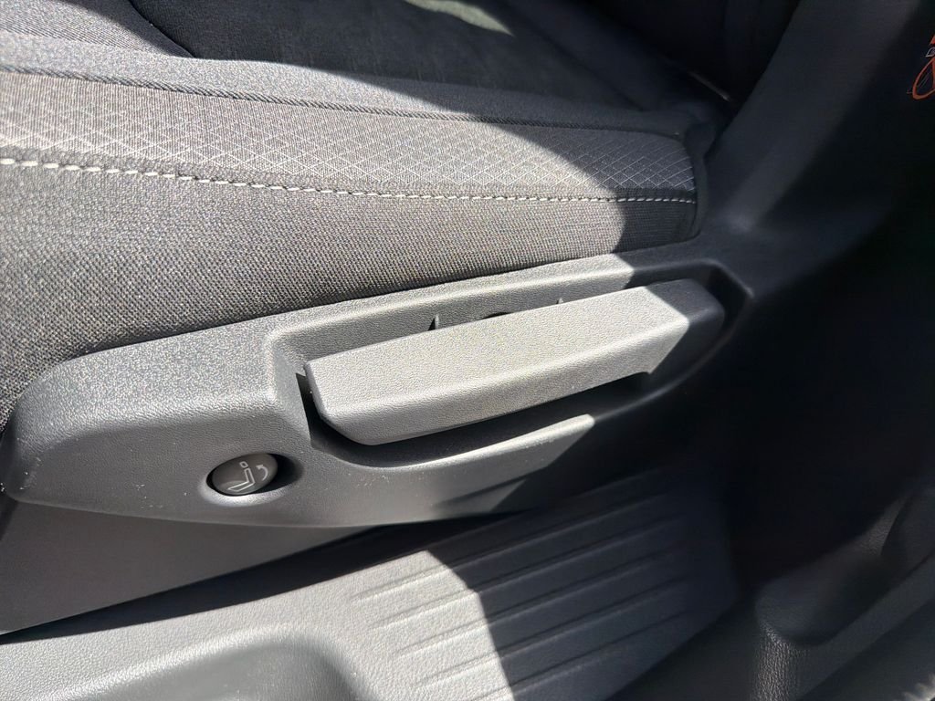 New 2026 Nissan Pathfinder SV 4D Sport Utility