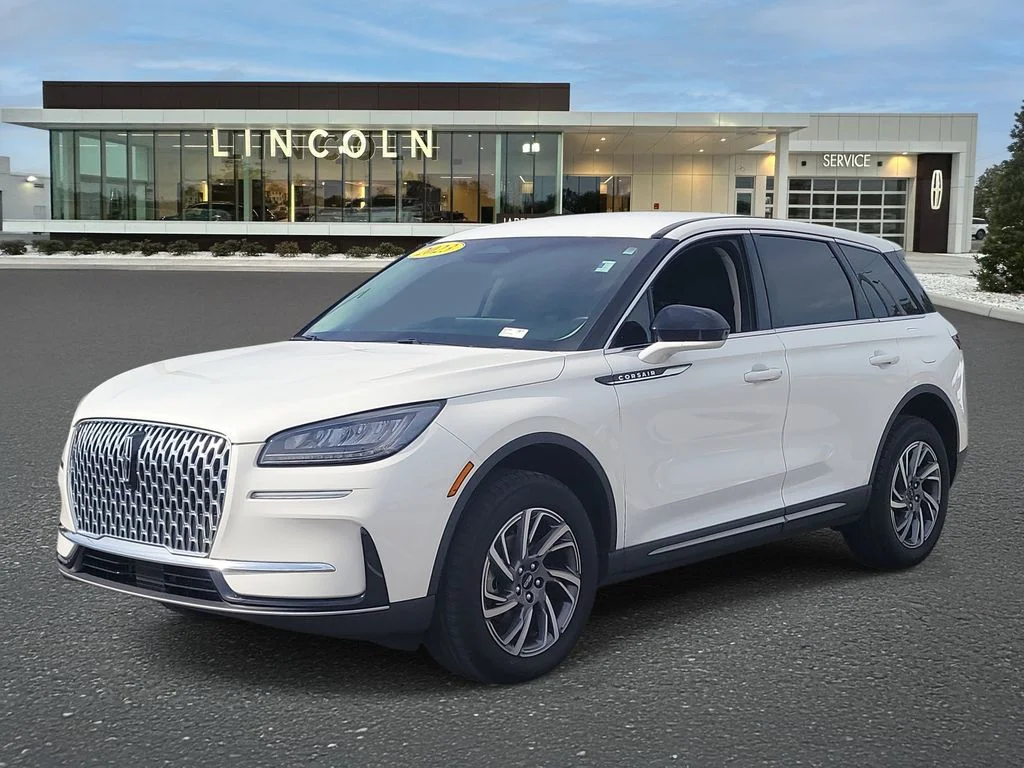 Certified Used 2023 White Lincoln Standard image 2