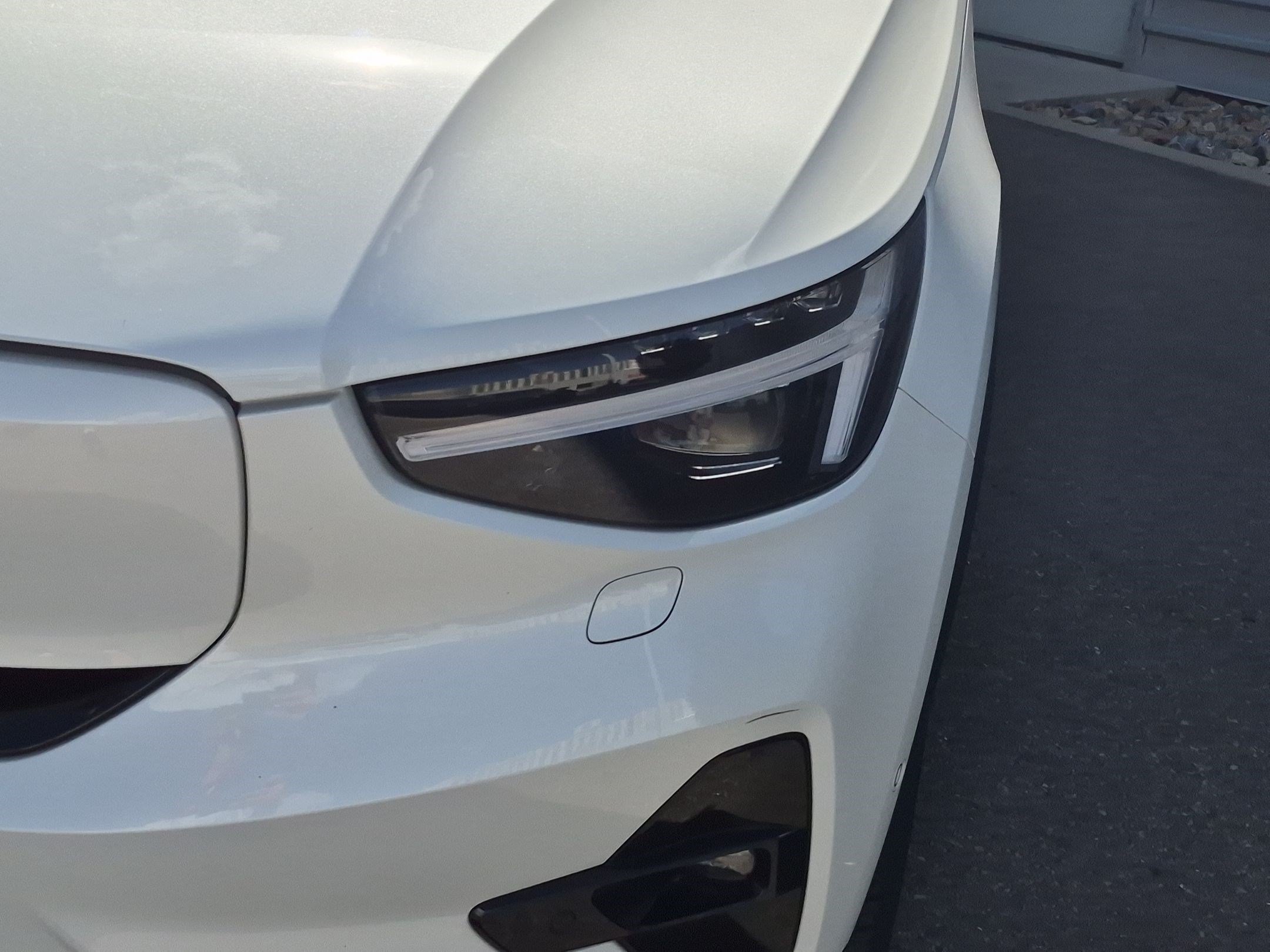 Certified Used 2023 Crystal White Volvo Ultimate image 10