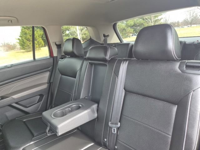 2022 Volkswagen Atlas SE w/Tech - Photo 29
