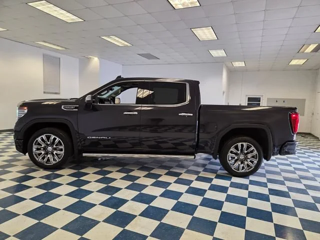 Used 2023 Titanium Rush Metallic GMC Denali image 4