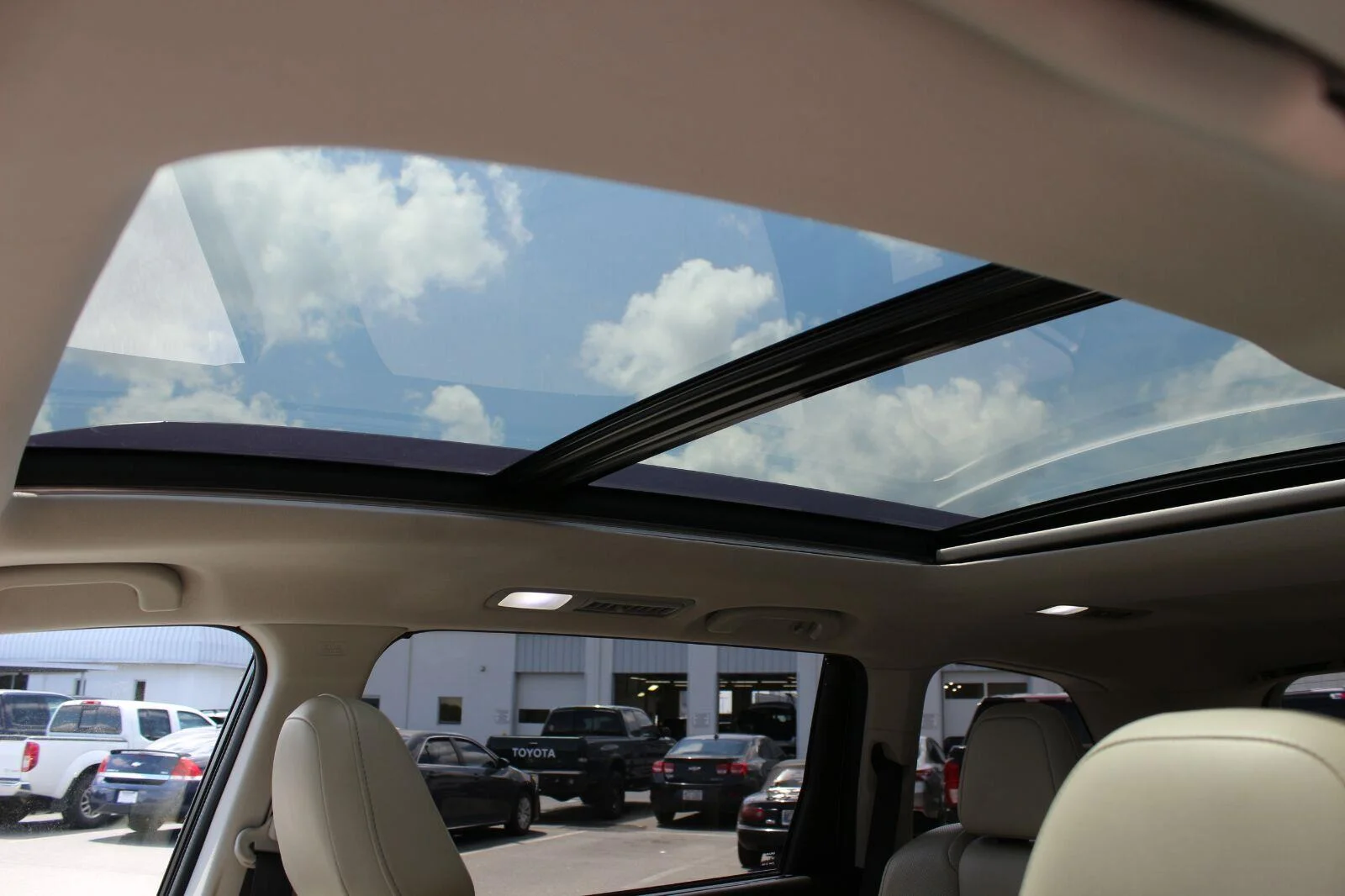 Used 2021 White Subaru Limited image 38