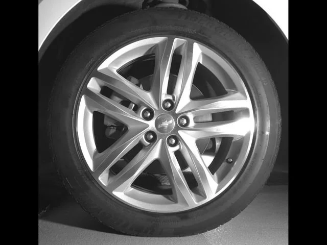 Used 2018 SUMMIT WHITE Chevrolet Premier image 9