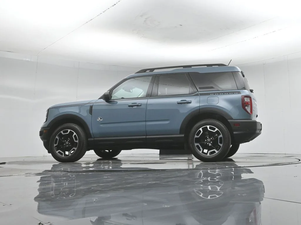 Used 2023  Ford Outer Banks image 49