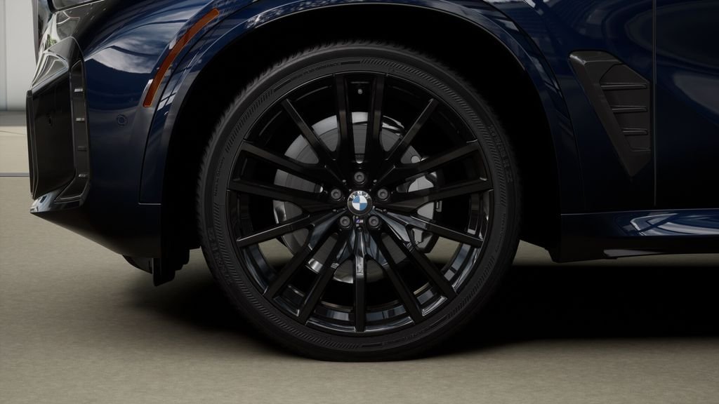 New 2026 Carbon Black Metallic BMW sDrive40i image 33