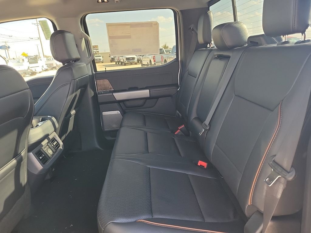 New 2026 Oxford White Ford F-350® Lariat® image 18