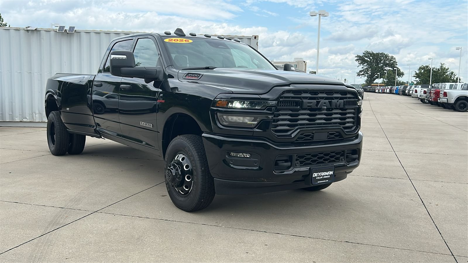 New 2026 Diamond Black Crystal Pearlcoat RAM Big Horn image 2