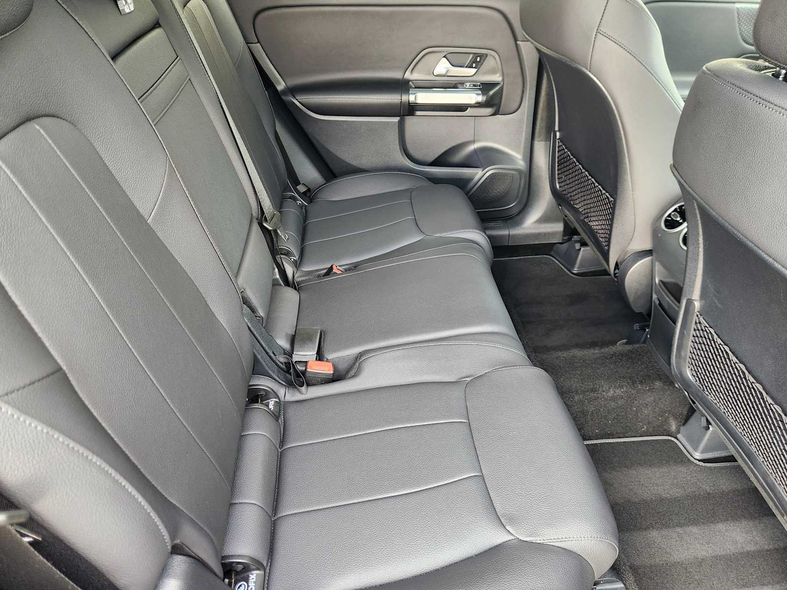 Certified Used 2026 Mountain Grey Metallic Mercedes-Benz GLB 250 image 29