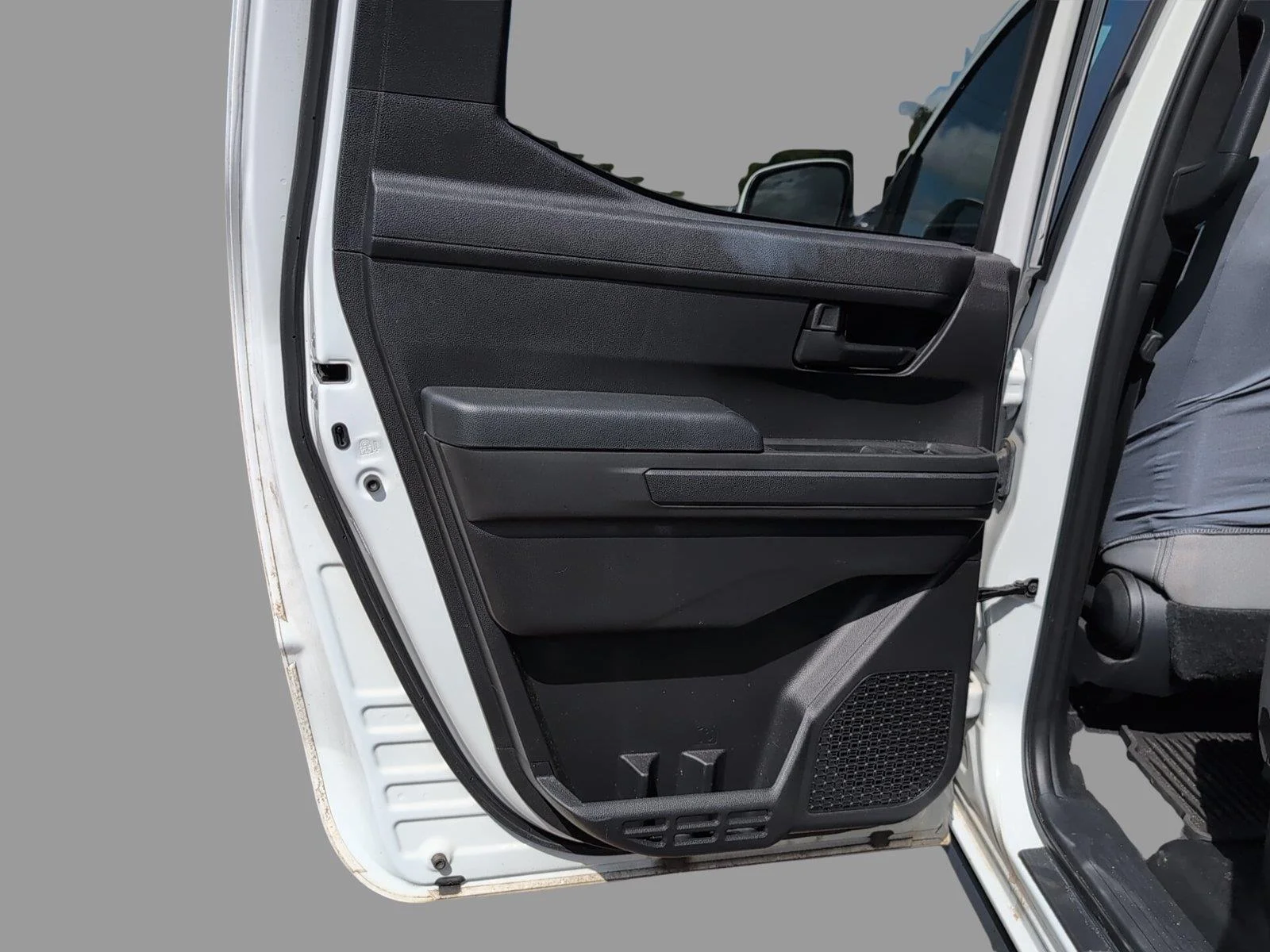 Used 2025 Ice Cap Toyota SR5 image 14