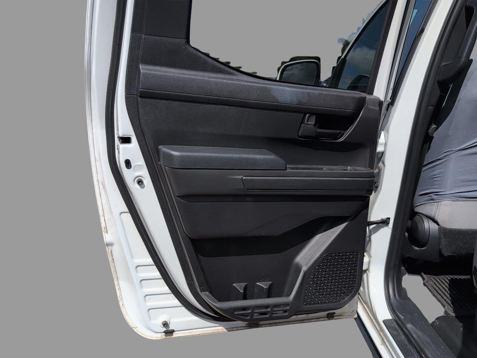 Used 2025 Ice Cap Toyota SR5 image 14