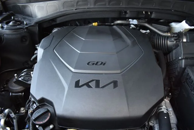Used 2025 Ebony Black Kia SX X-Line image 21