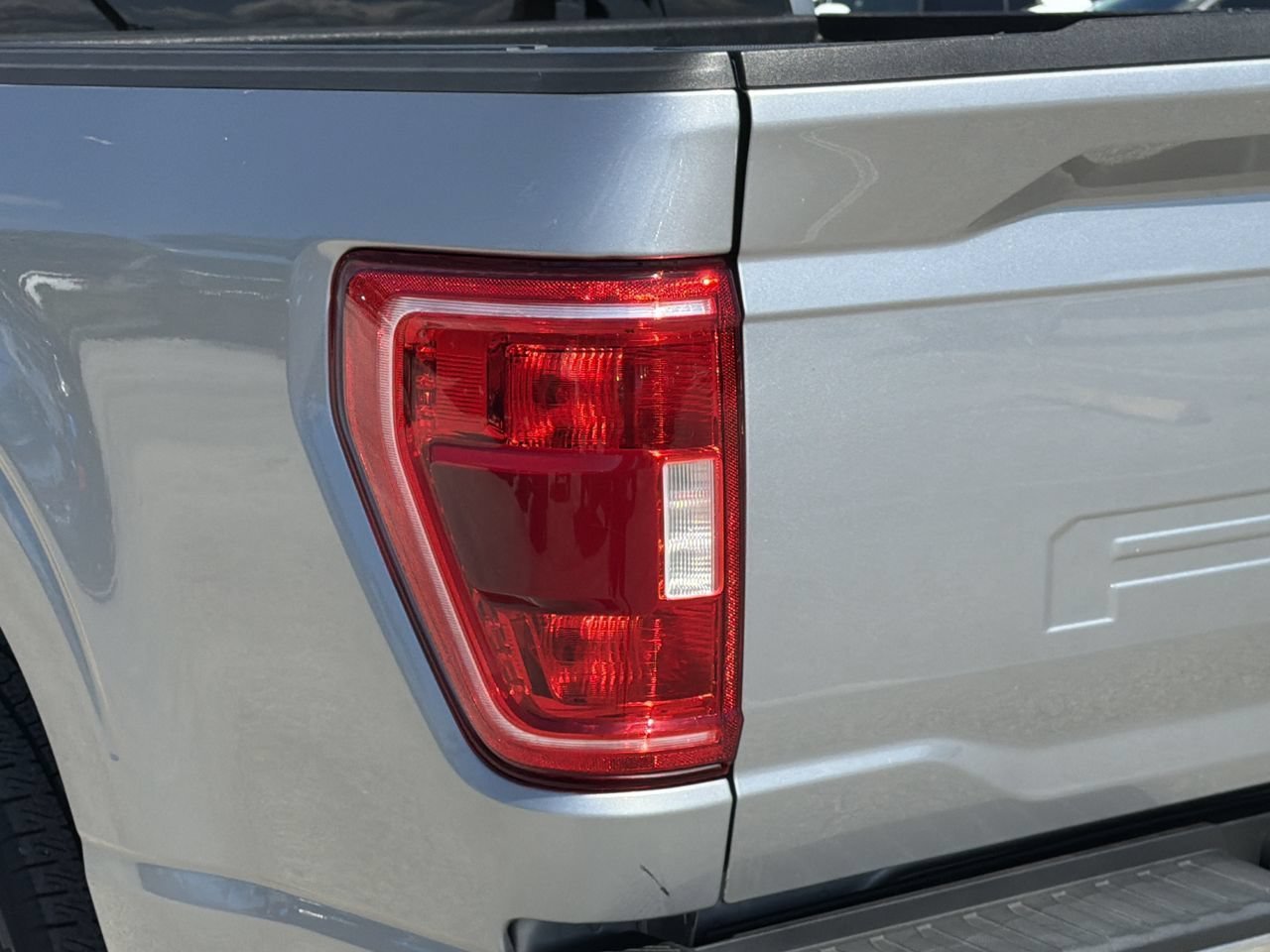 Used 2023 Silver Metallic Ford XLT image 7