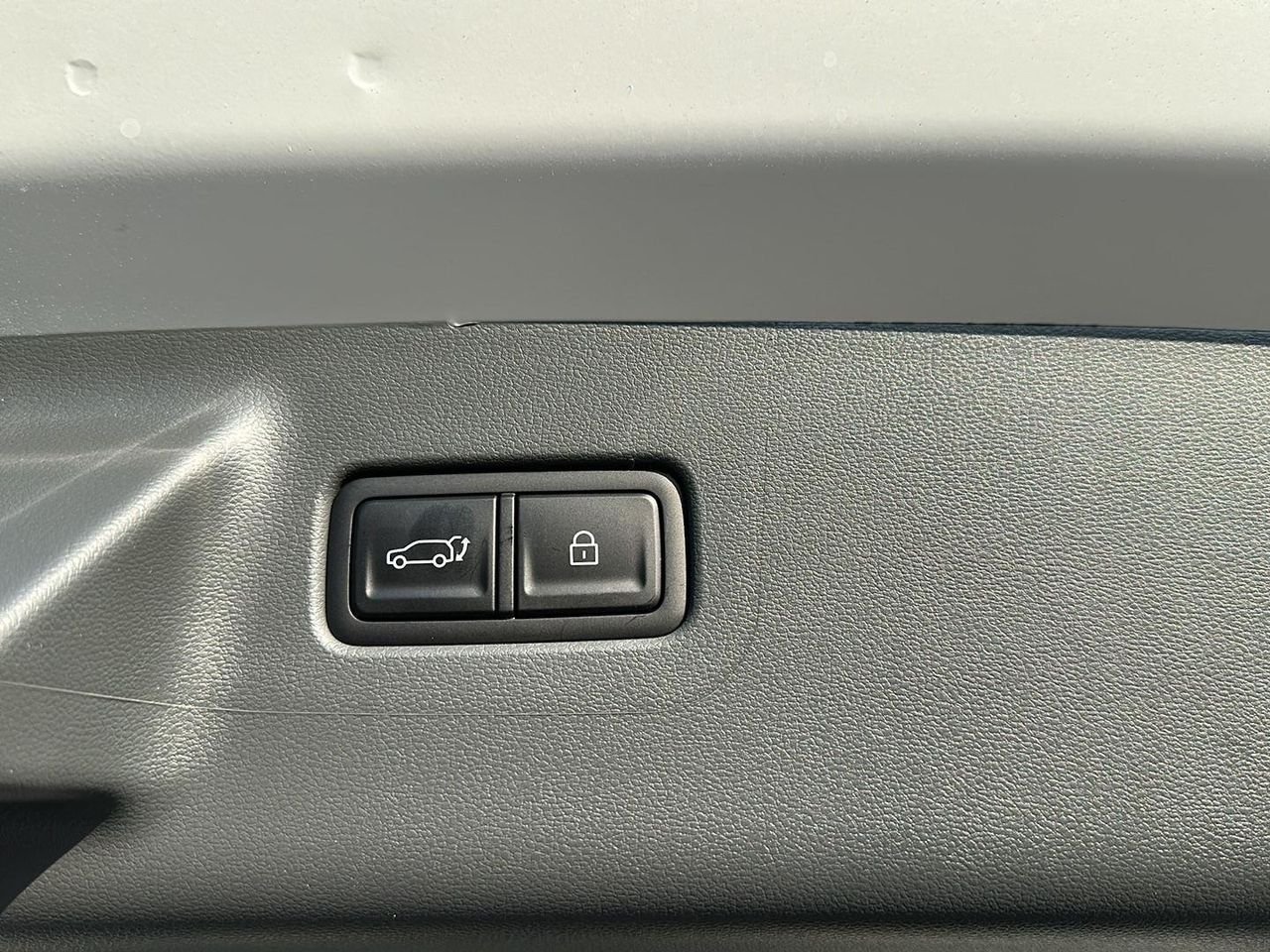 New 2027 Serenity White Hyundai SEL image 36