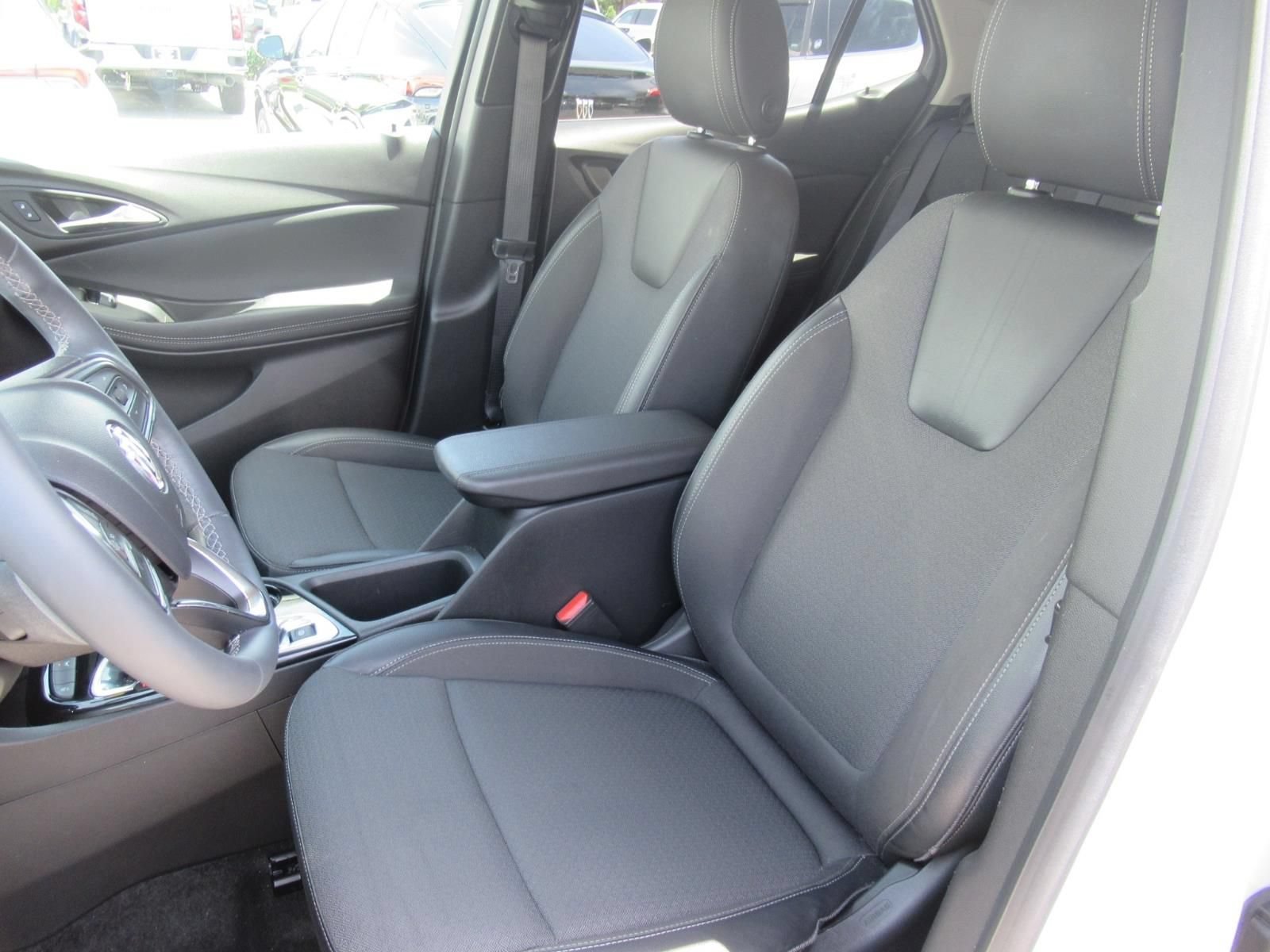 Used 2023 SUMMIT WHITE Buick Preferred image 19