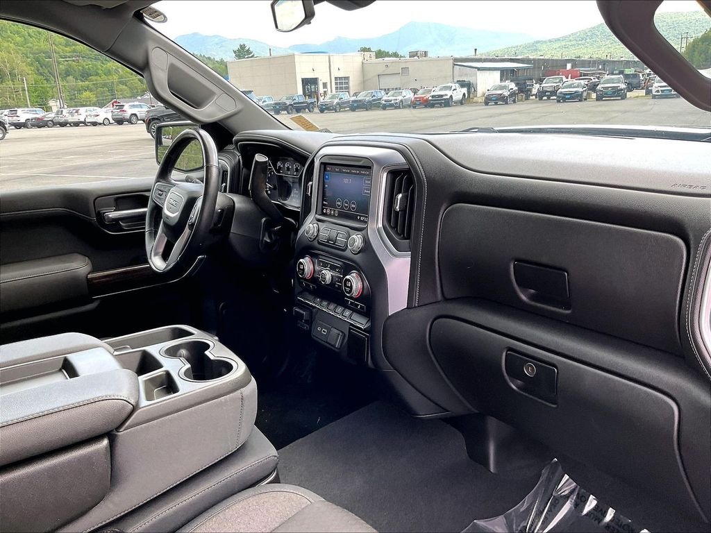 Used 2019 Black GMC SLE image 14