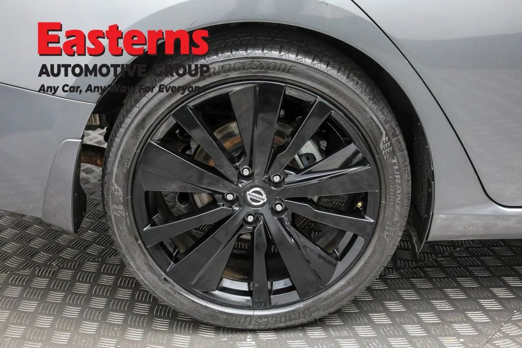 Used 2022 Gray Nissan 2.5 SR image 29