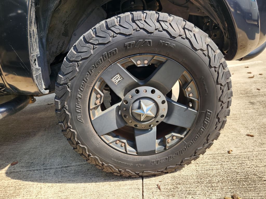 Used 2007 Black Sand Pearl Toyota PreRunner image 8