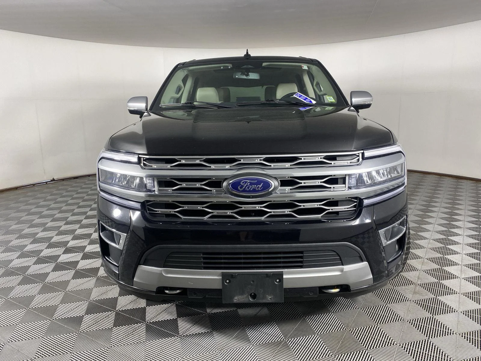 Used 2023 Agate Black Ford Platinum image 5