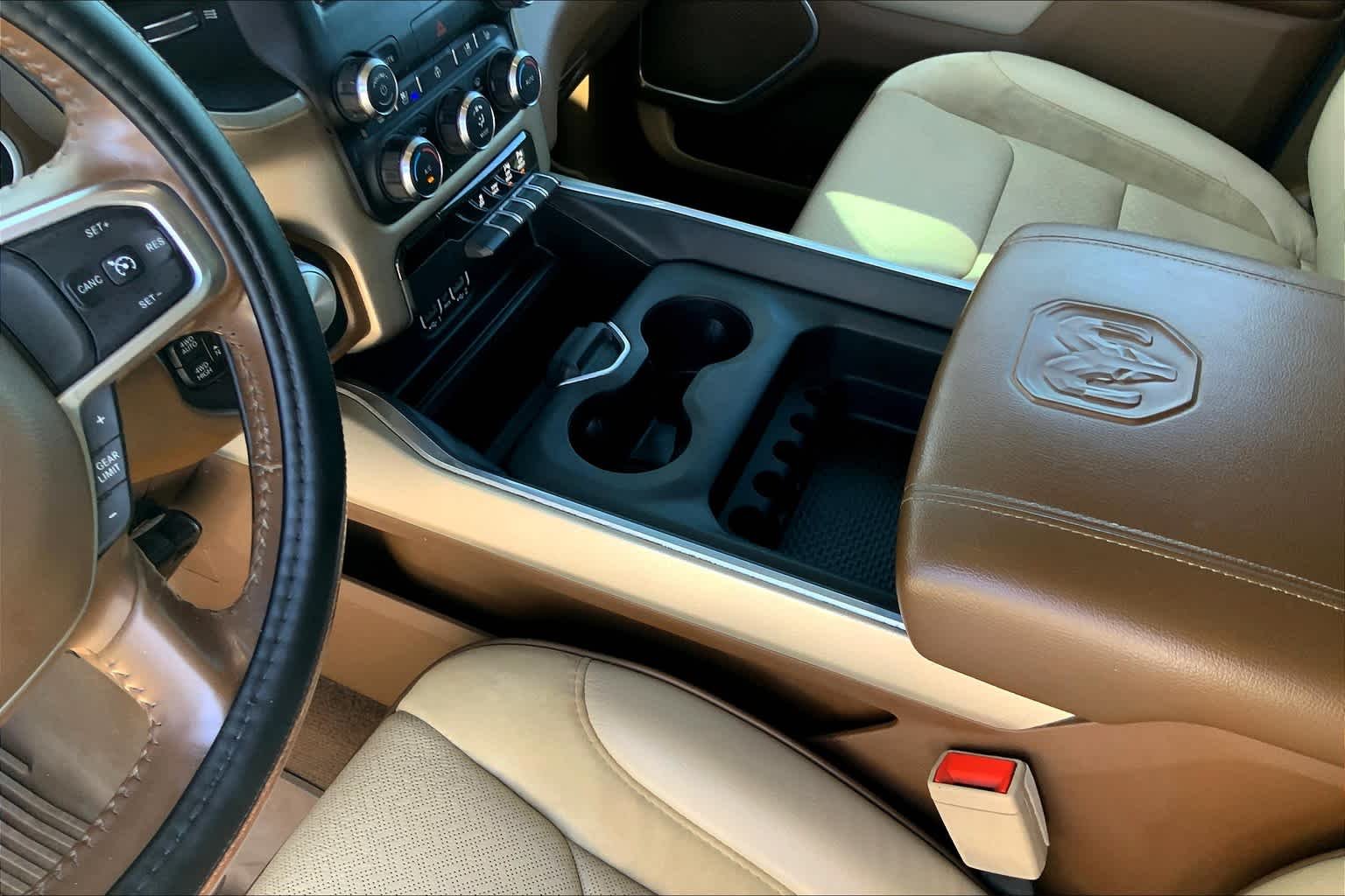 Used 2020 Bright White Clearcoat Ram Laramie image 17
