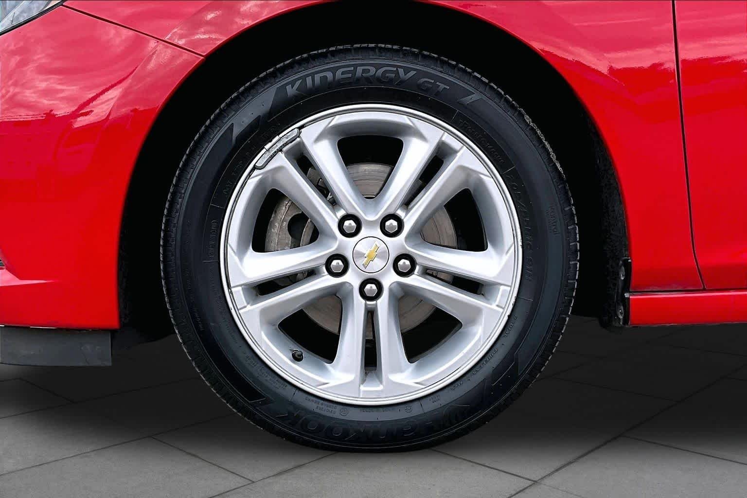 Used 2017 Red Chevrolet LT image 10