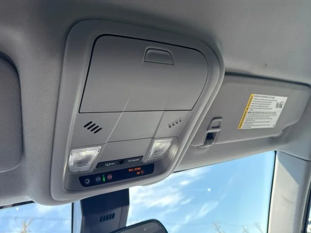 Used 2023 Gray Chevrolet LT image 27