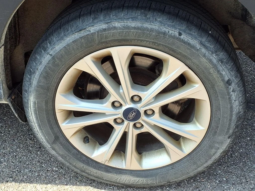 Used 2018 Black Ford SE image 7