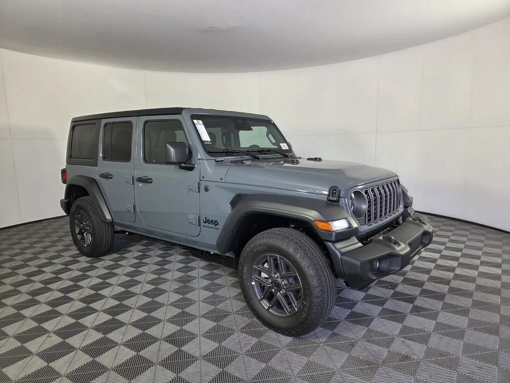 New 2026 Anvil Clear-Coat Exterior Paint Jeep Sport S image 2