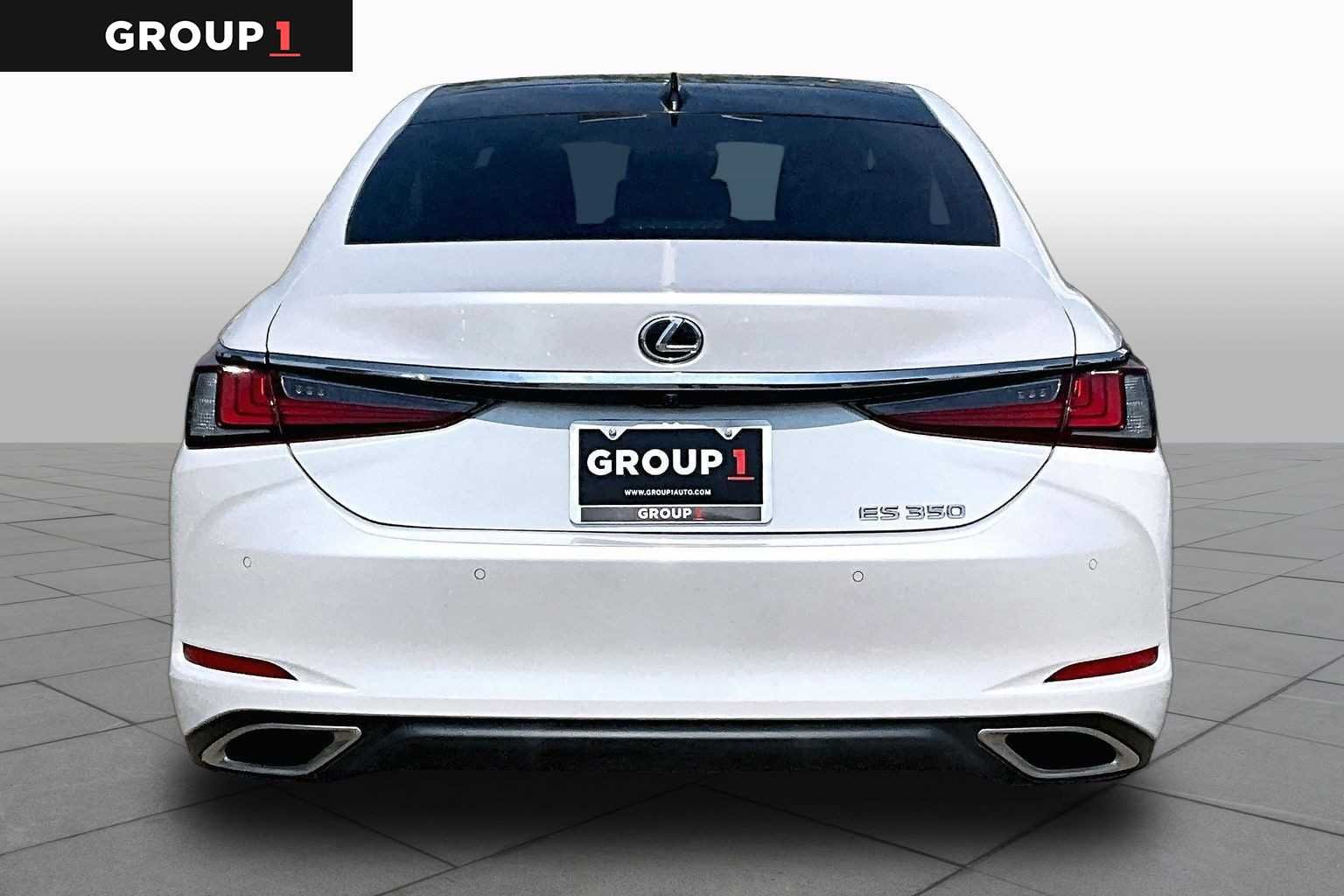 Used 2023 Eminent White Pearl Lexus  image 5