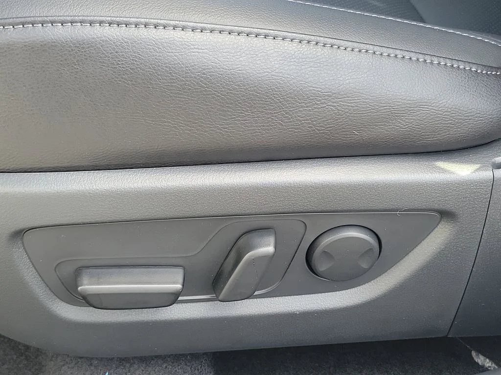 New 2026 Wind Chill Pearl Mazda Premium AWD image 14