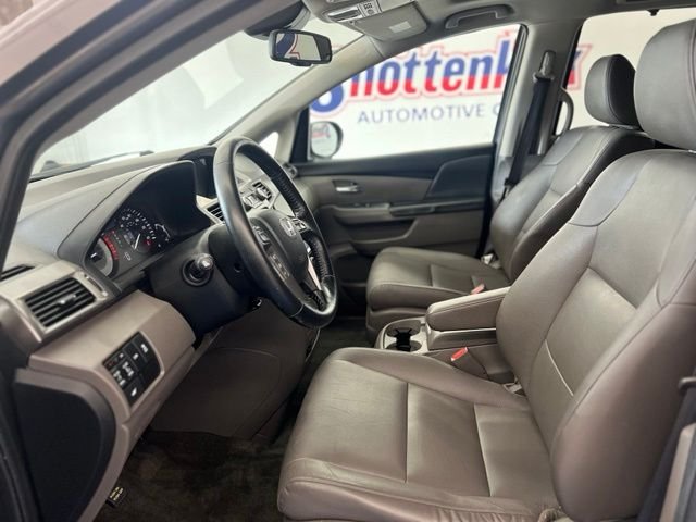 Used 2016 Gray Honda EX-L image 3