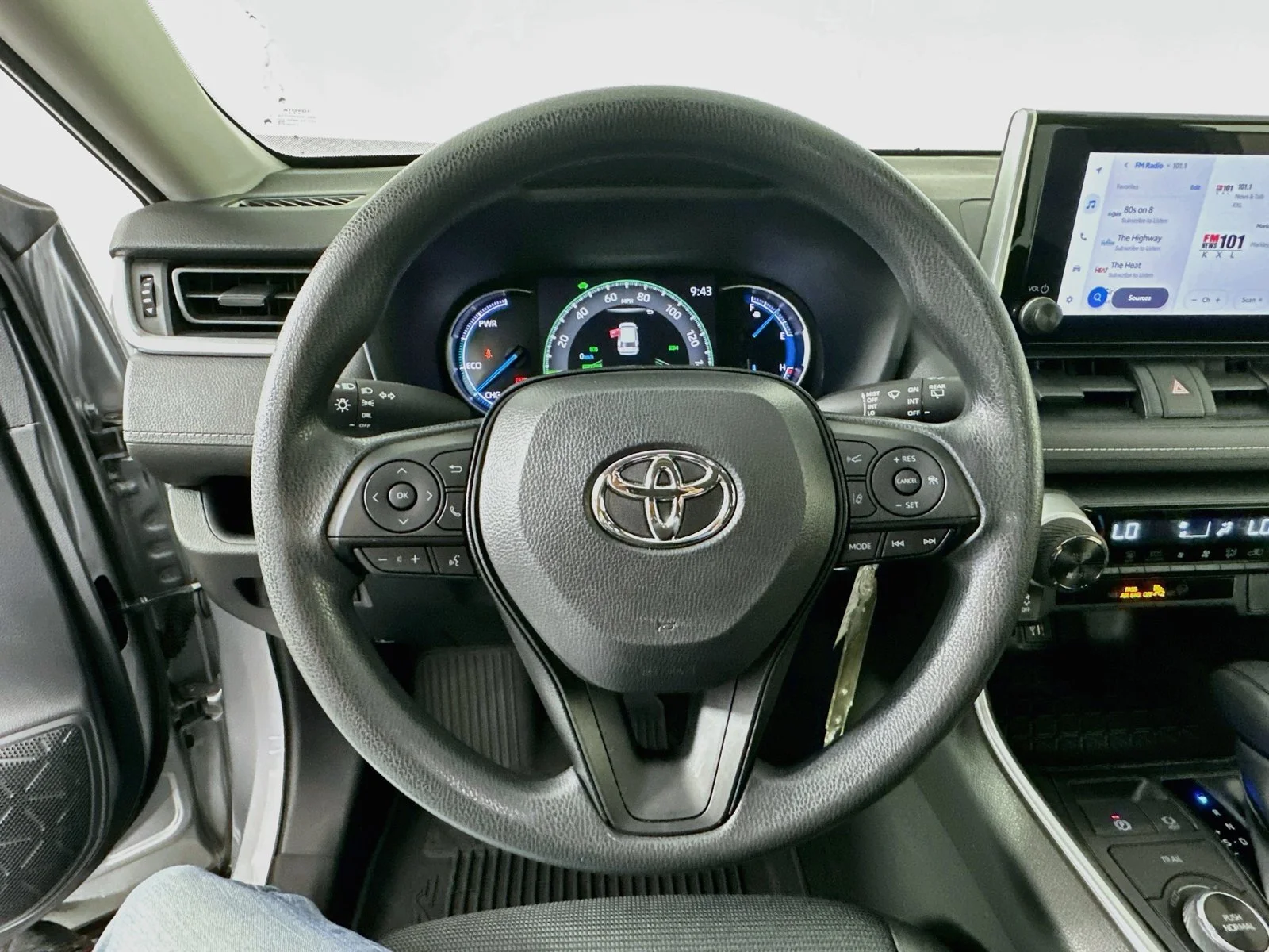 Used 2025 Silver Toyota LE image 11