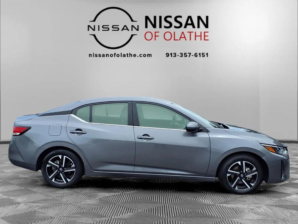 Used 2024 Gray Nissan SV image 27