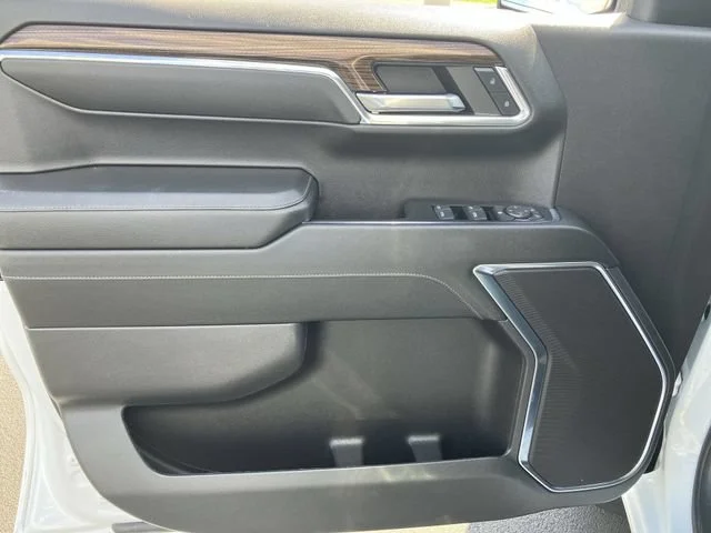 2023 Chevrolet Silverado 1500 LT - Photo 20